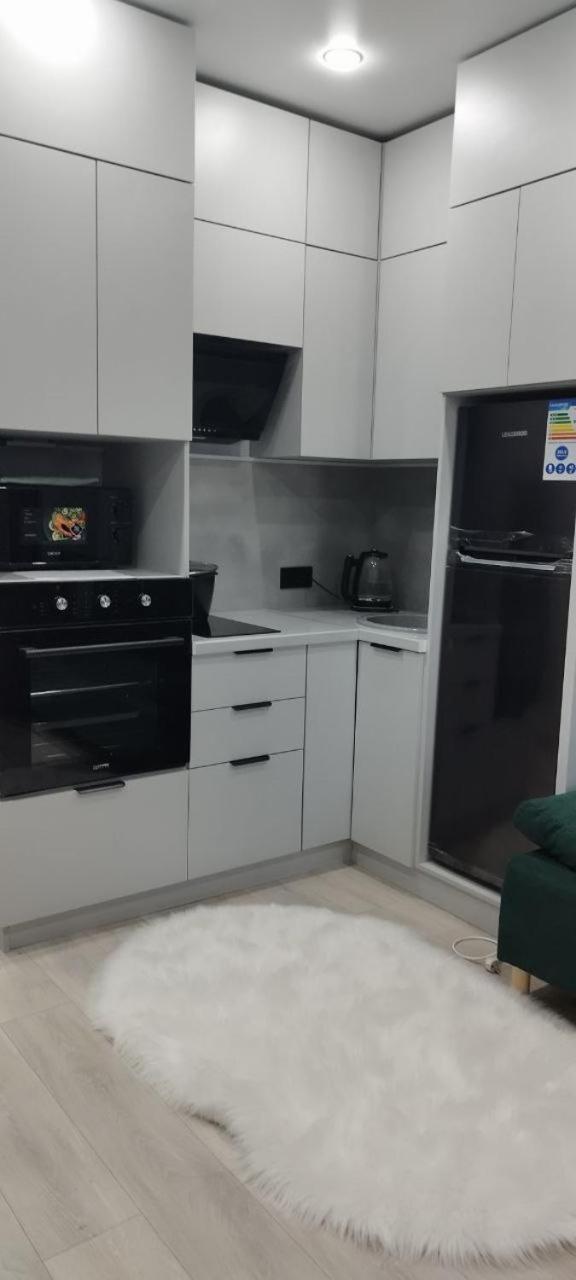 Flat Apartment *